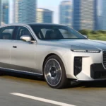Watch out S-Class: this is the ‘bold’ new electric and hybrid BMW 7 Series saloon